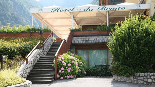 Albergo Benito Ponte nellʼAlpi Екстериор снимка